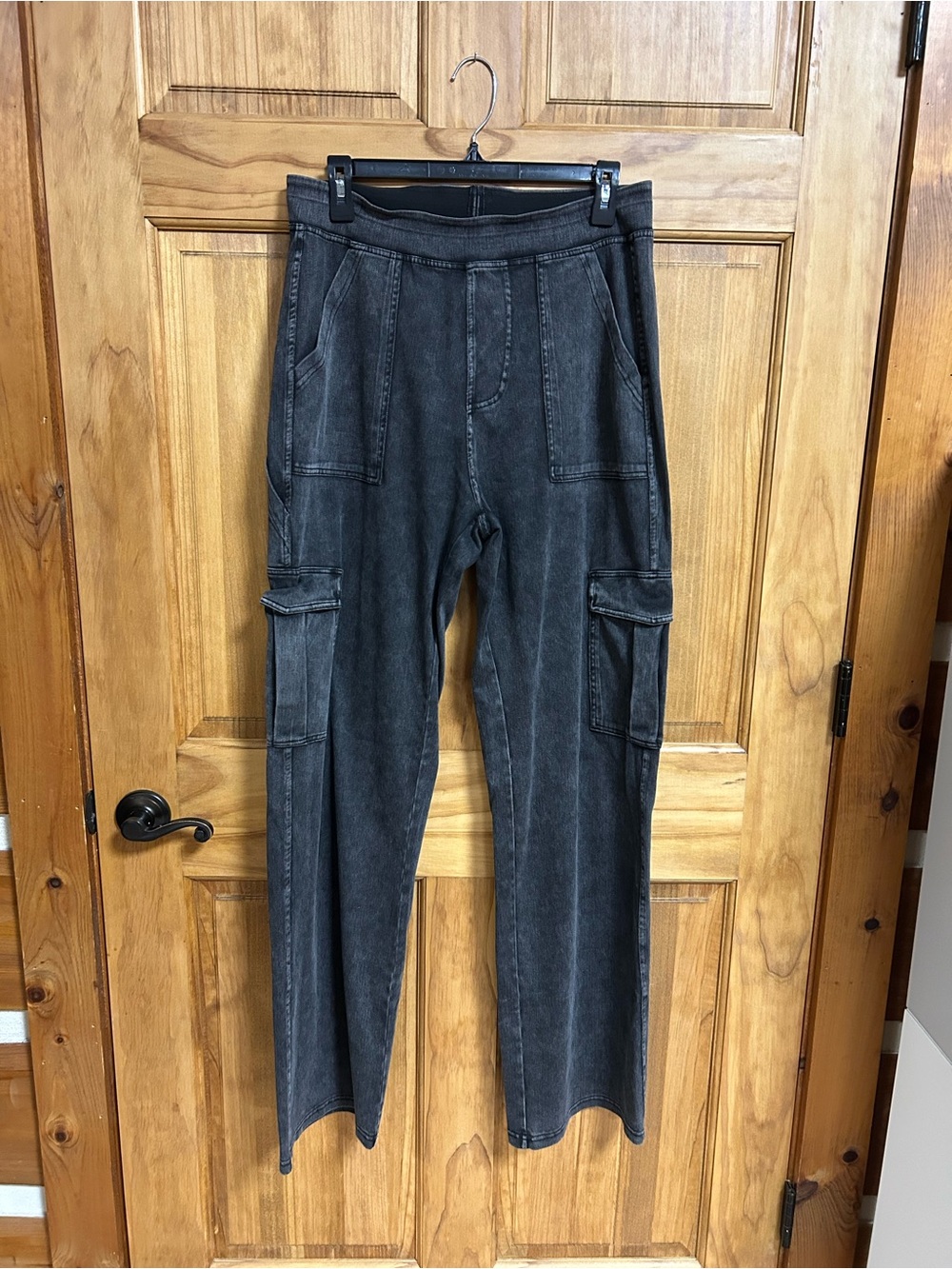 Washed Black Wide-Leg Cargo Pants